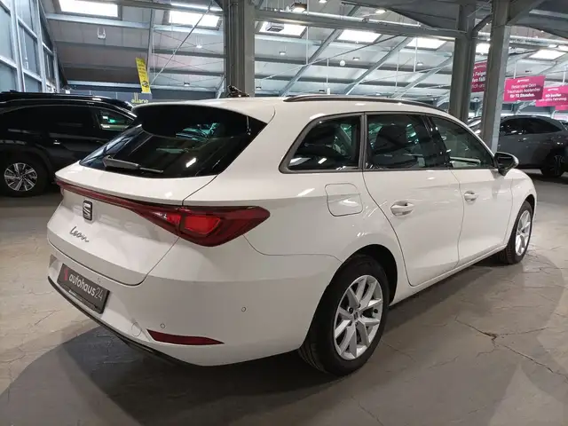 SEAT Leon view 5