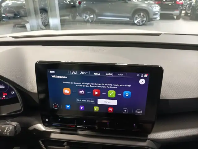 SEAT Leon view 11