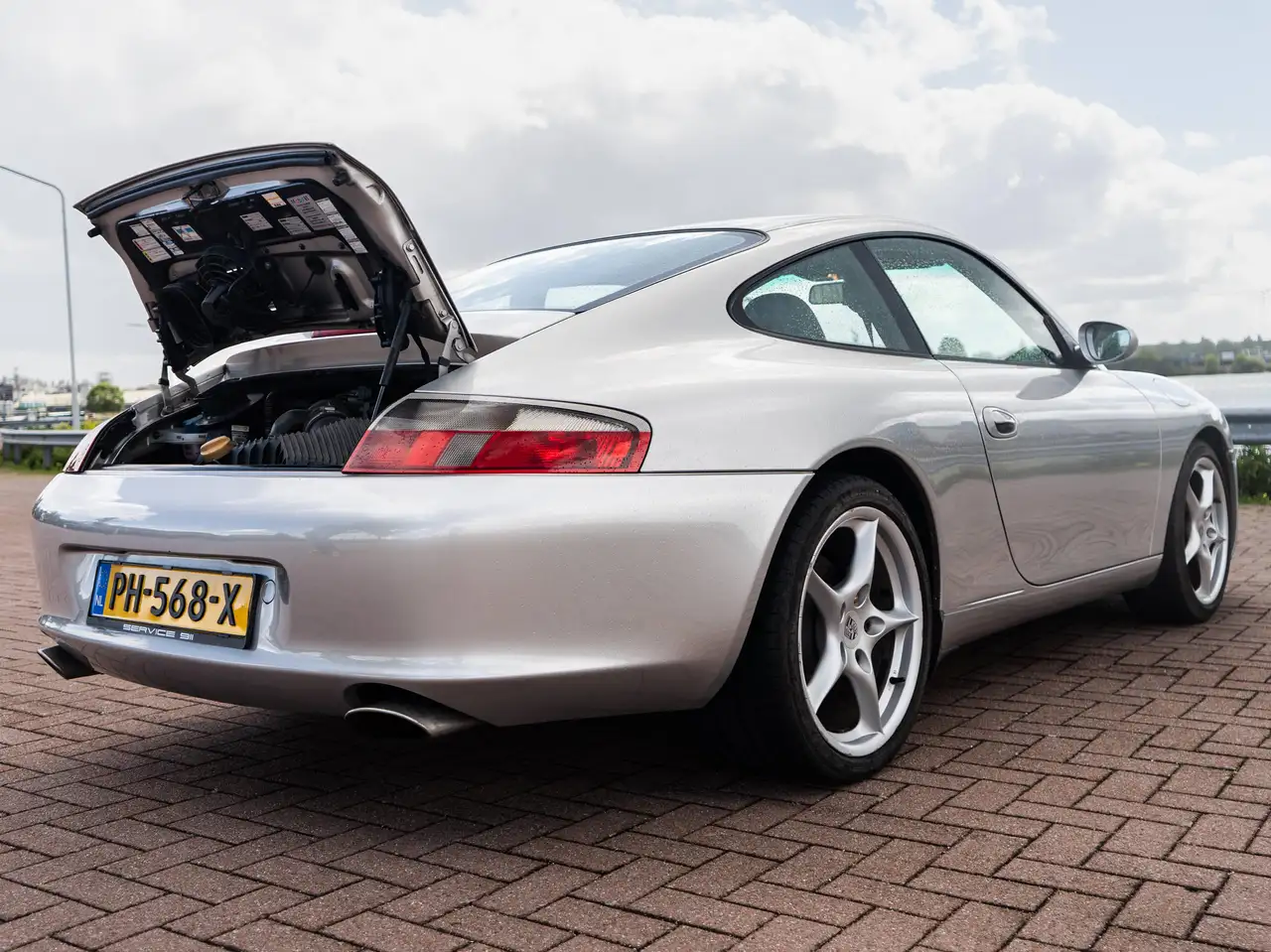Porsche 911 3.6 Coupé Carrera, foto 8
