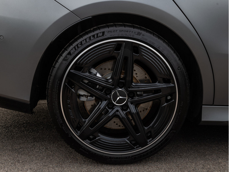 Mercedes-Benz CLA 35 AMG AMG CLA 35 4MATIC Coupé AMG-Sport+Aero+Pano+MLB — photo 6