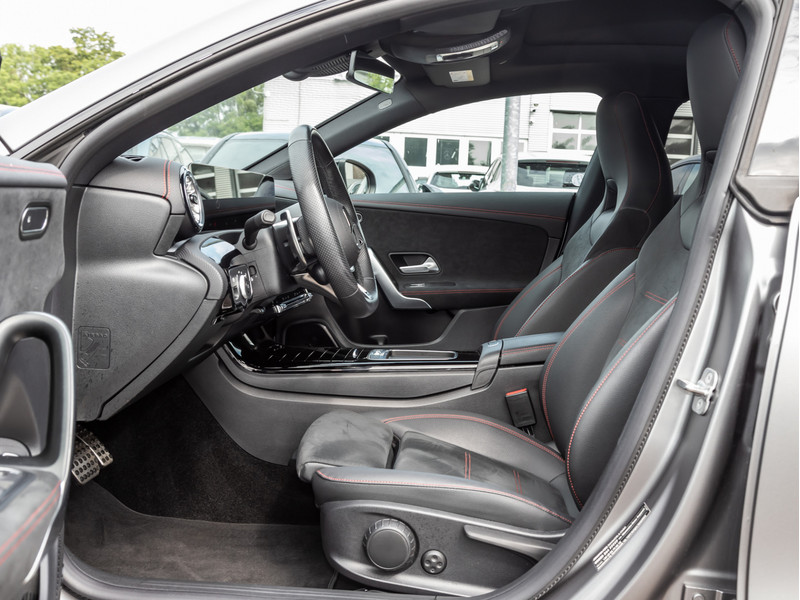 Mercedes-Benz CLA 35 AMG AMG CLA 35 4MATIC Coupé AMG-Sport+Aero+Pano+MLB — photo 10