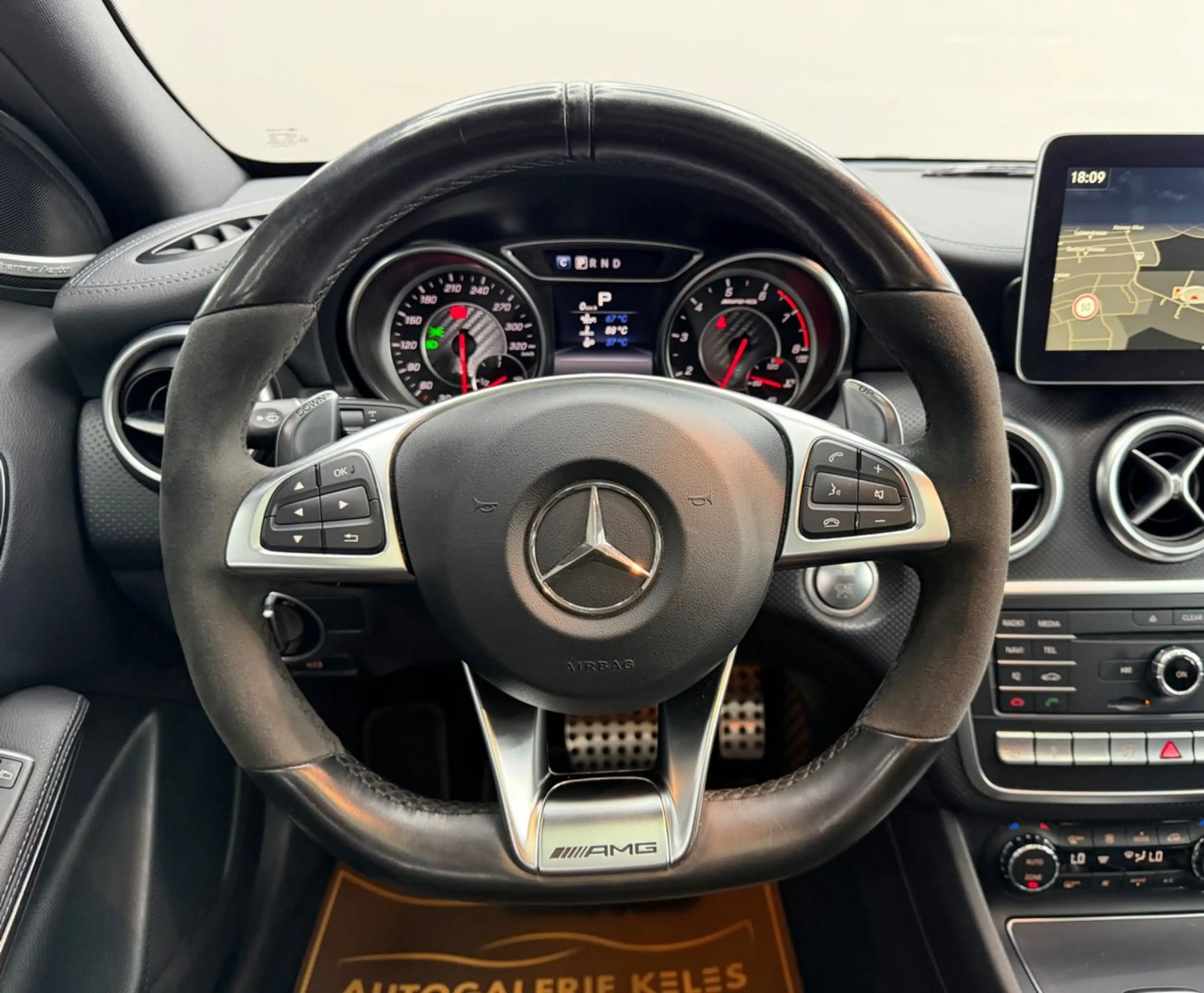 Mercedes-Benz A 45 AMG 45 AMG 4Matic MEMO*PANO*RFK*LEDER*TOTW — photo 12