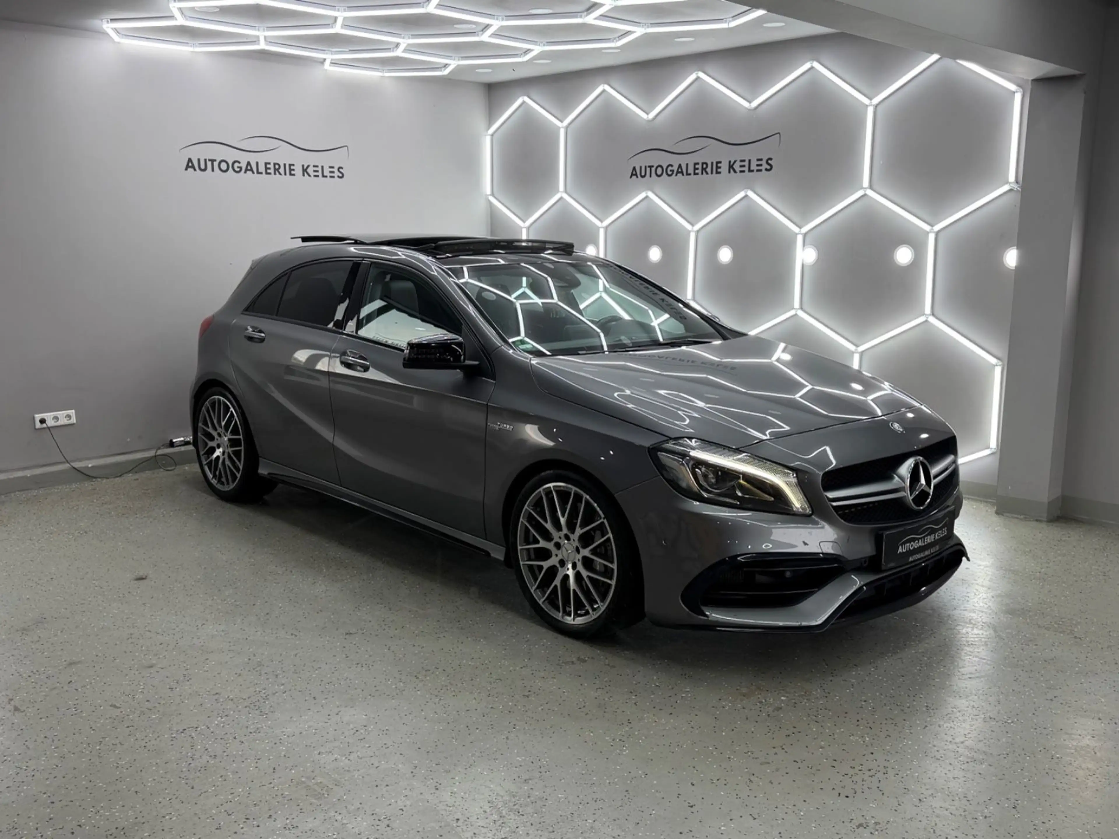Mercedes-Benz A 45 AMG 45 AMG 4Matic MEMO*PANO*RFK*LEDER*TOTW