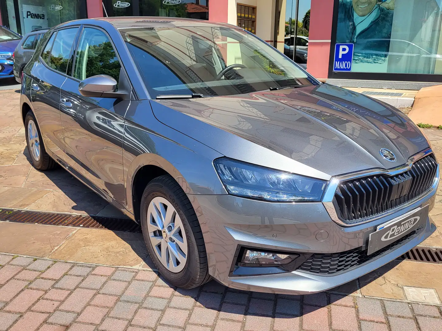 Skoda Fabia 1.0 MPi EVO 80cv Selection Grigio - 2