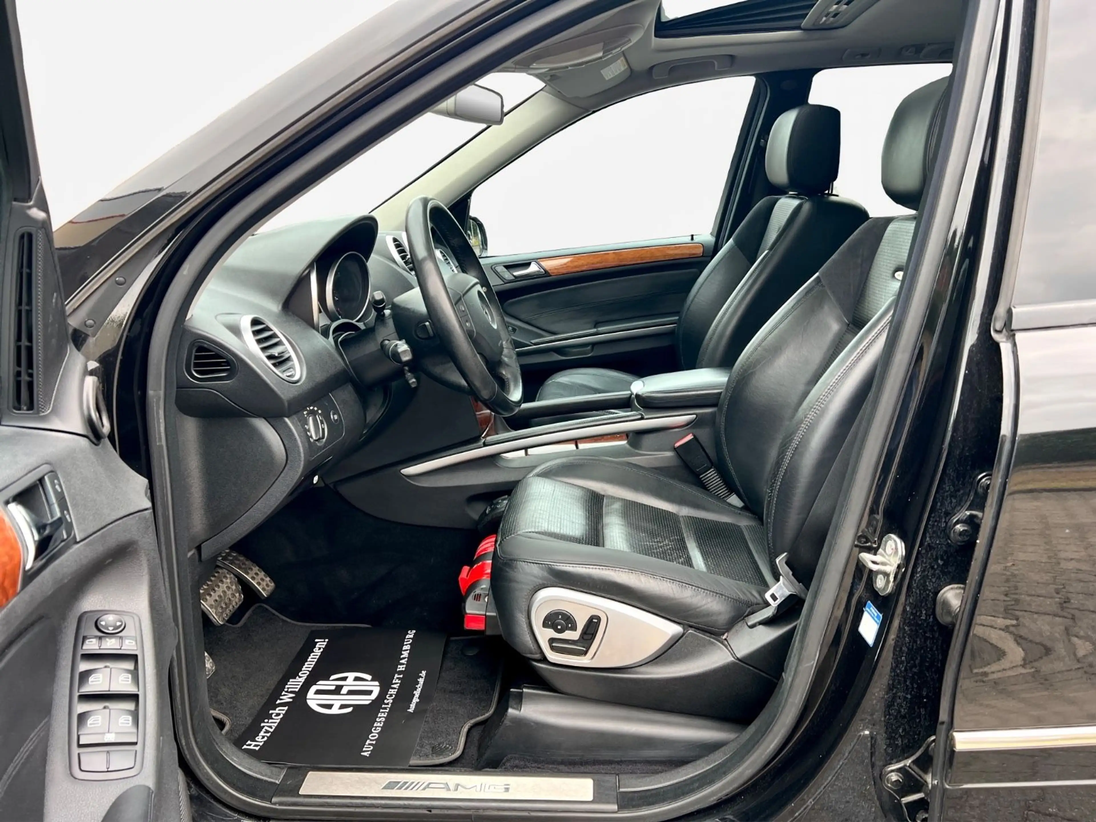 Mercedes-Benz ML 63 AMG 4Matic*1.Hand*MwSt*20"AMG*MB SHeft* — photo 15