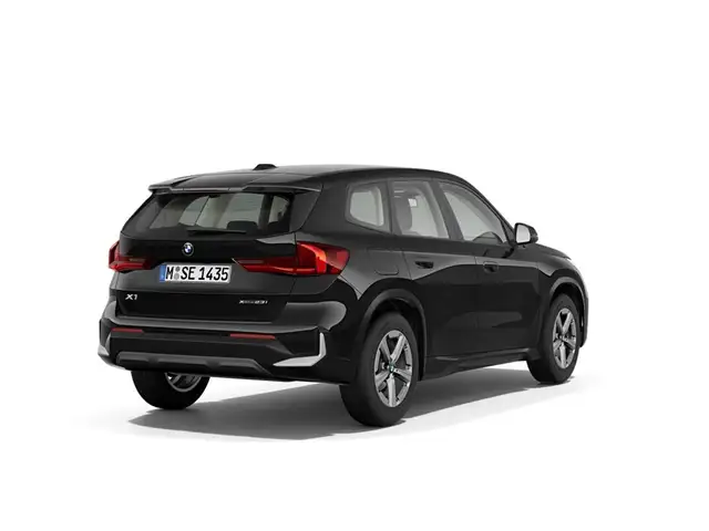 BMW X1 view 3