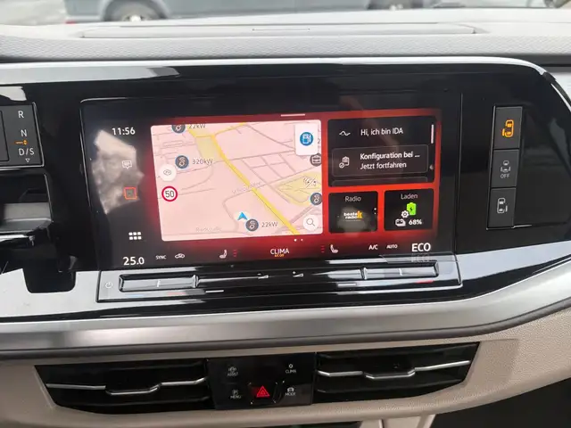Volkswagen Multivan view 15
