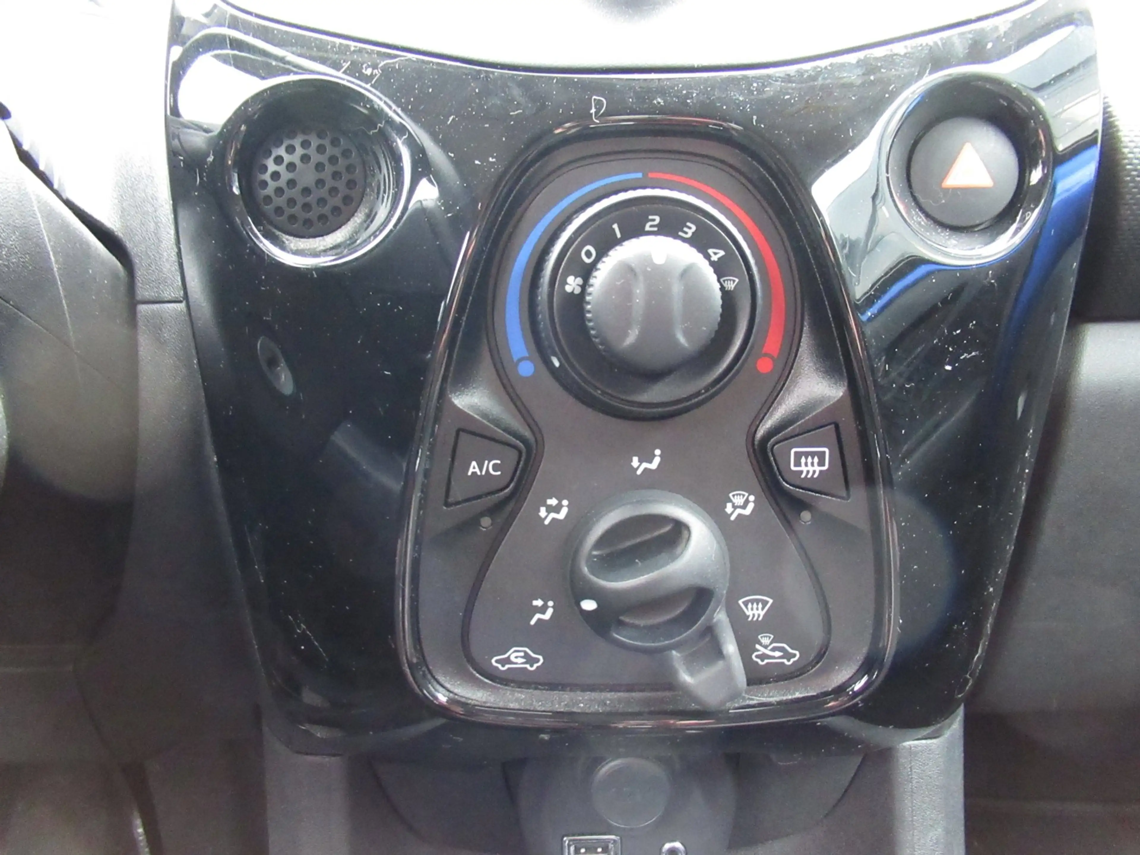 Citroen C1 1.0 VTi Feel / Cruise Control / Airco / Elek. rame — photo 13