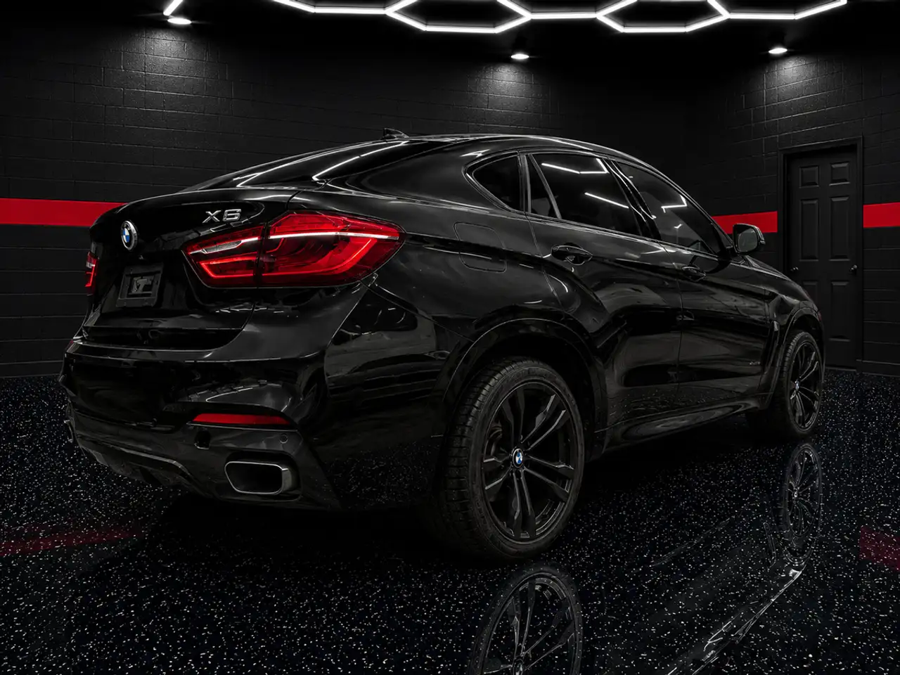 BMW X6 снимка BMW X6