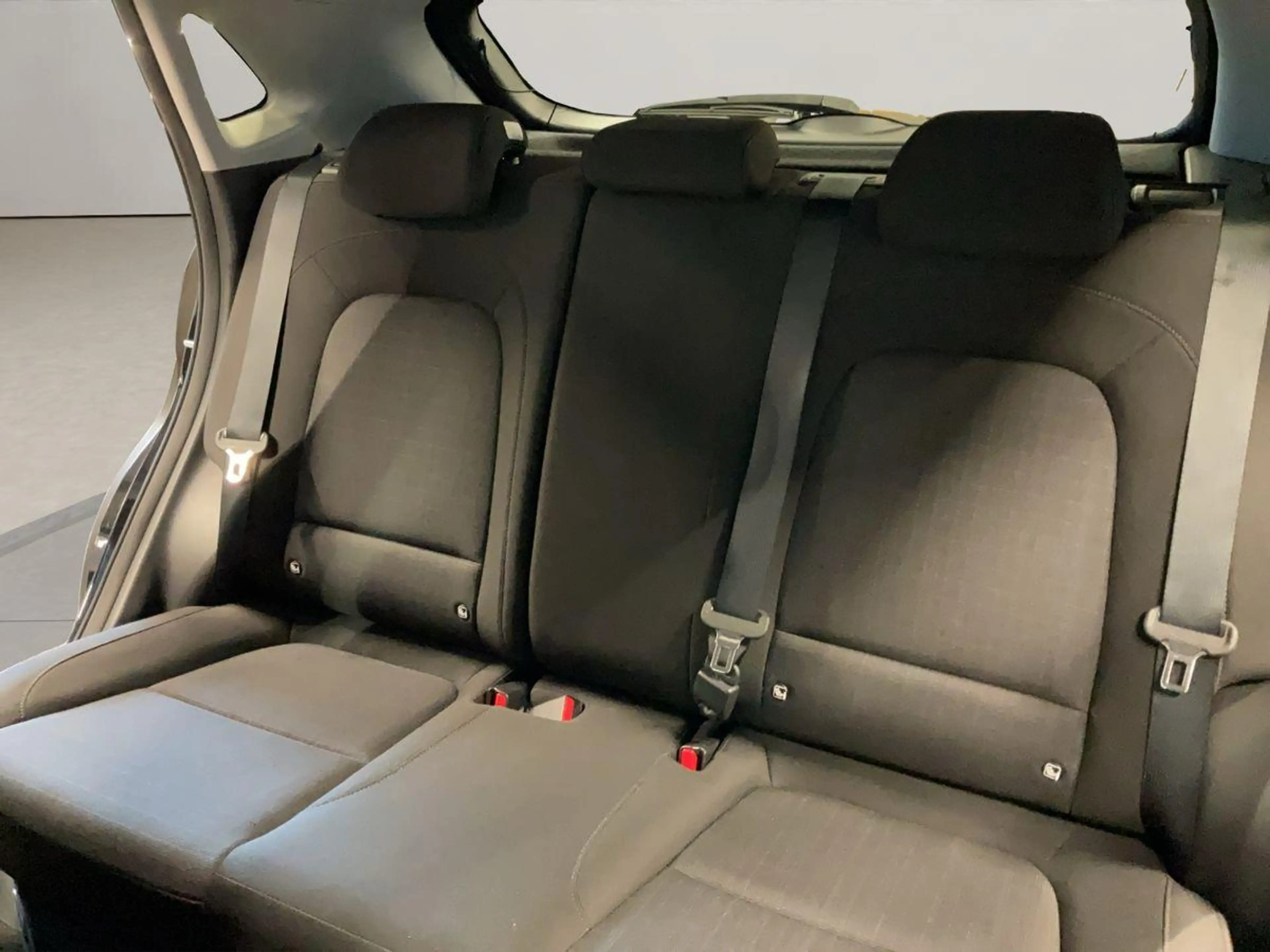 Hyundai KONA 1.6 Hybrid "Edition 30+" 2WD Automatik — photo 15
