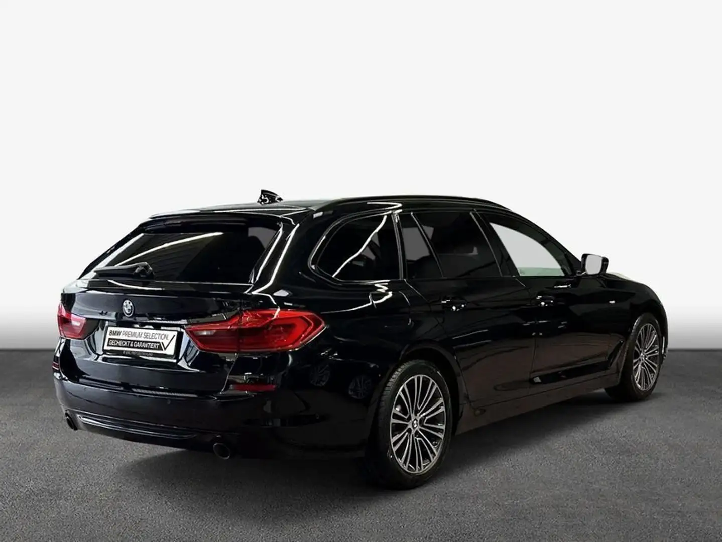 BMW 520 d xDrive Touring ACC + Stop&Go Parkassistent Black - 2