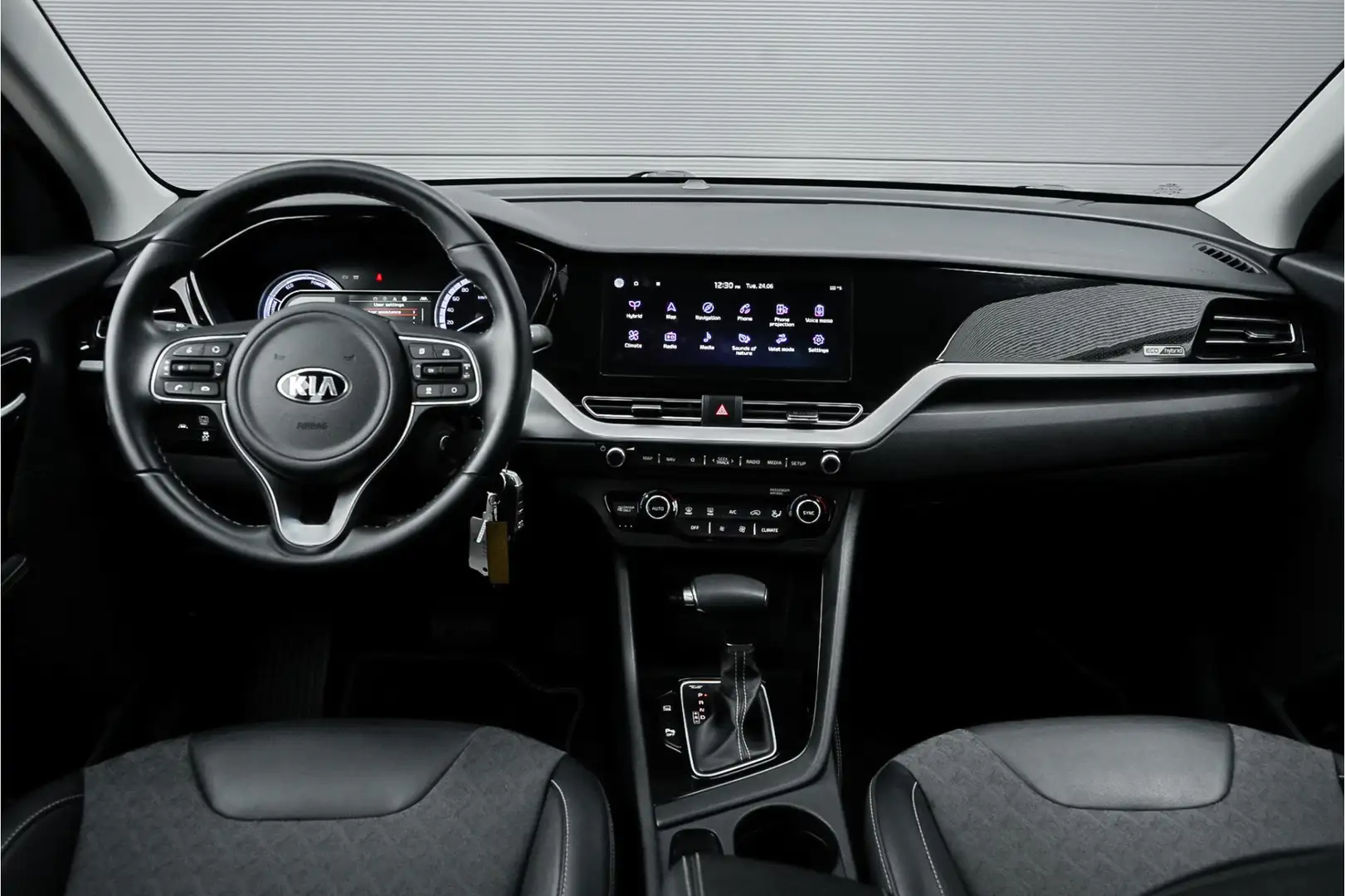 Kia Niro 1.6 GDi Hybrid DynamicLine Navi Camera ECC Grey - 2