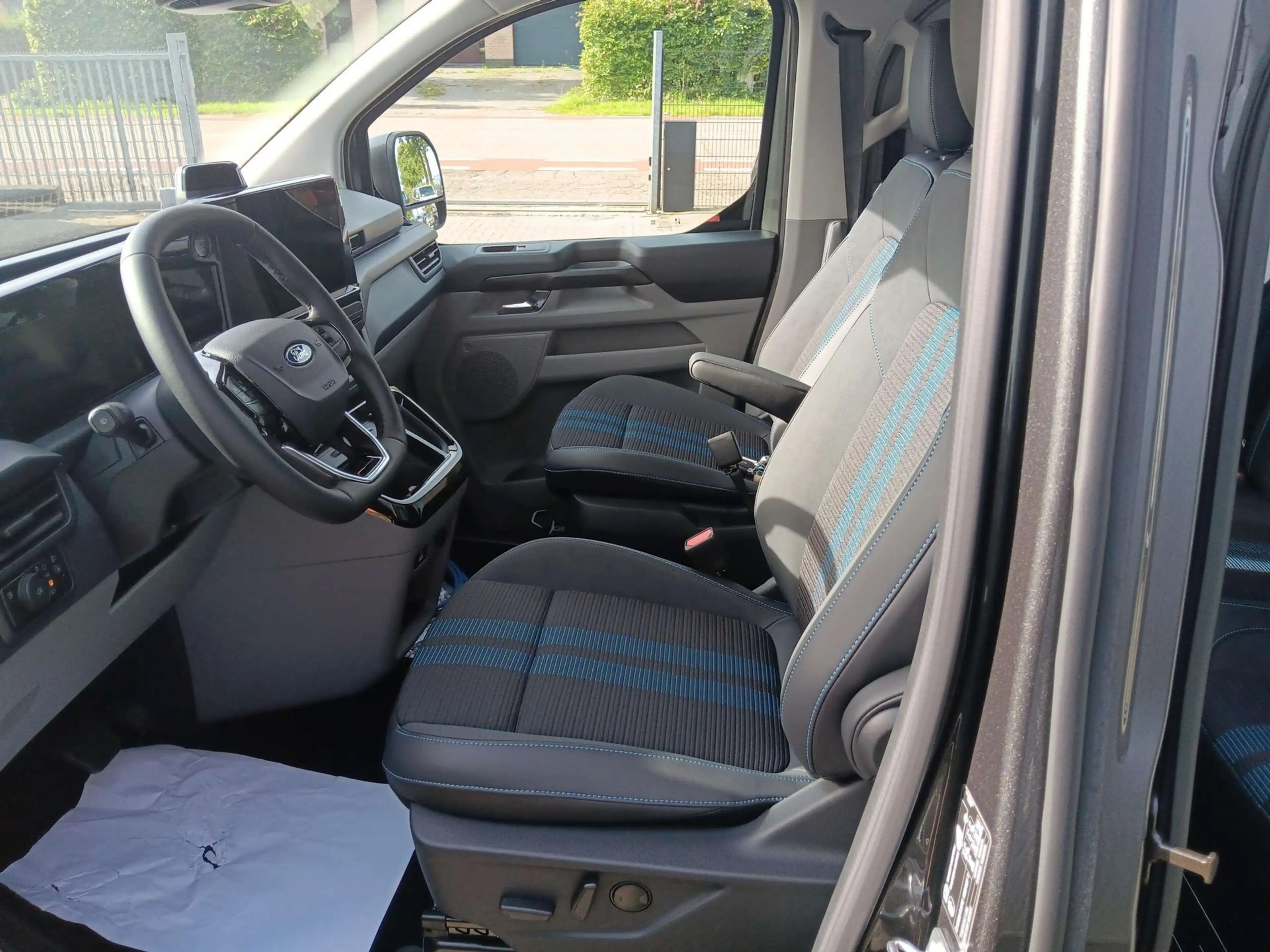 Ford Transit Custom L1 Sport PHEV Multi Use 5pl. 360° camera, adapt cr — photo 15