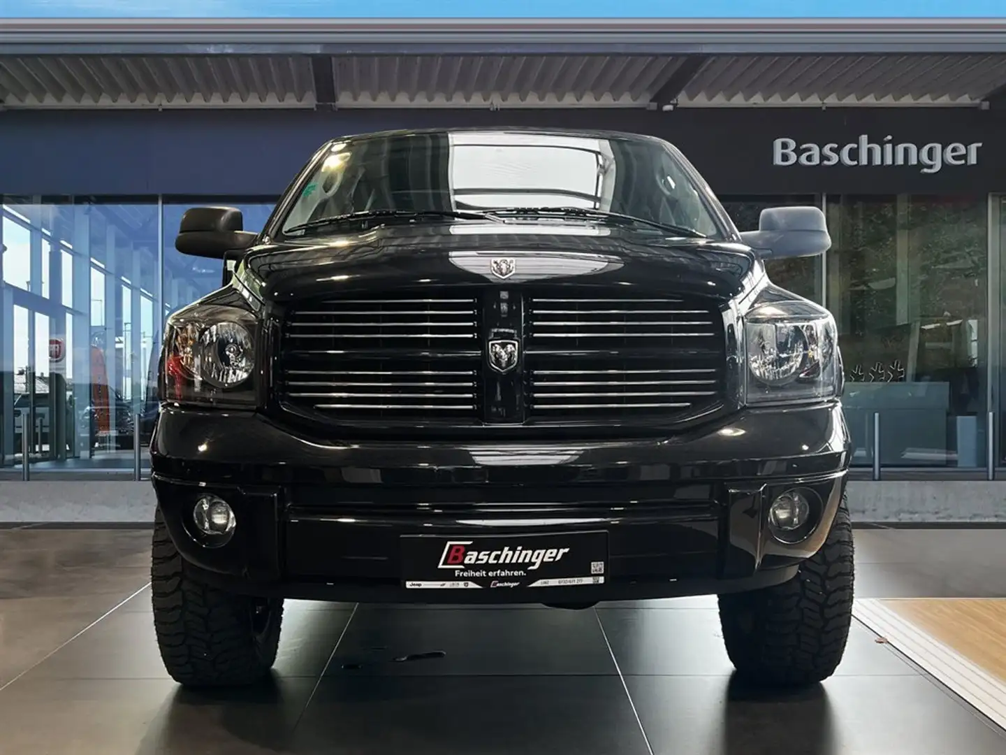 Dodge RAM 2500 Fekete - 2