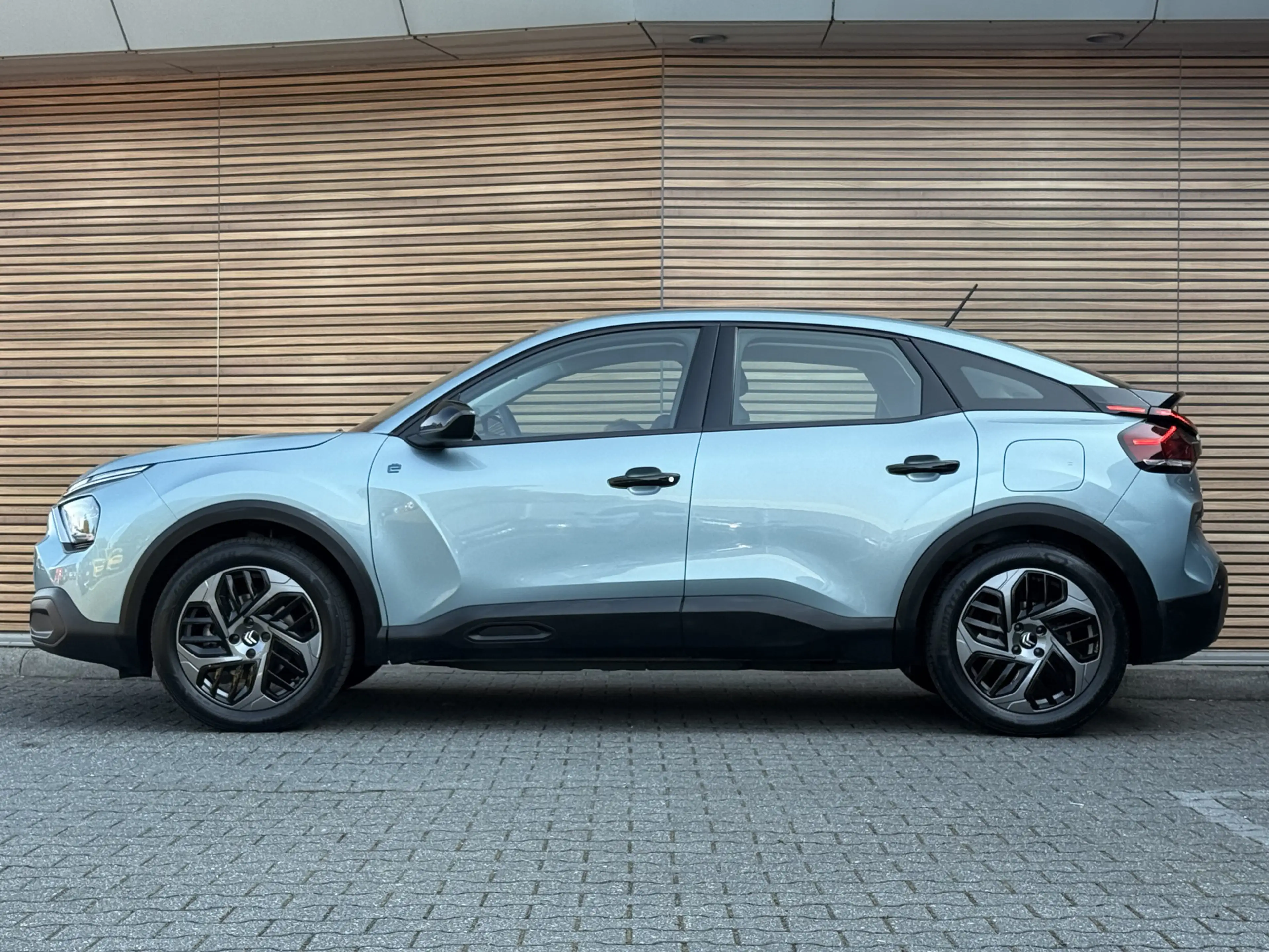 Citroen E-C4 Electric You 50 kWh Carplay / Cruise / Camera / Lm Velgen — photo 5