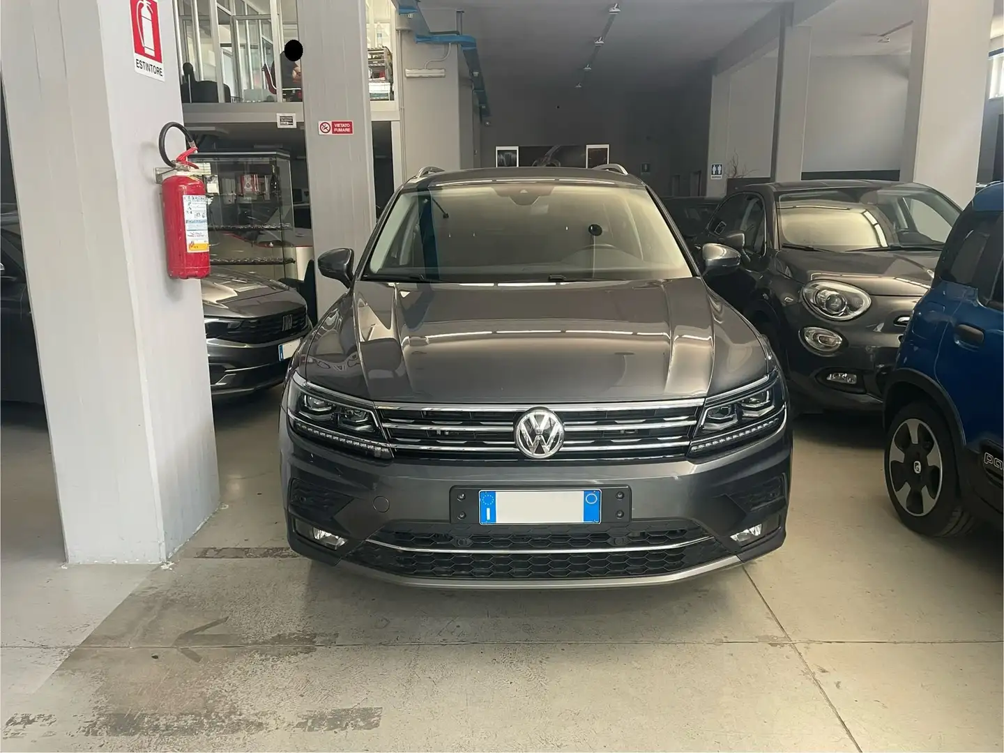 Volkswagen Tiguan Tiguan 2.0 tdi 150 CV 4X4 Grigio - 1