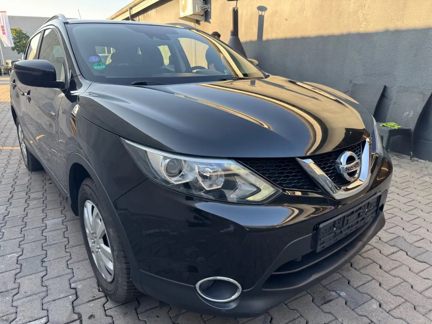 Nissan Qashqai Acenta / Beschreibung Lesen Schwarz - 1