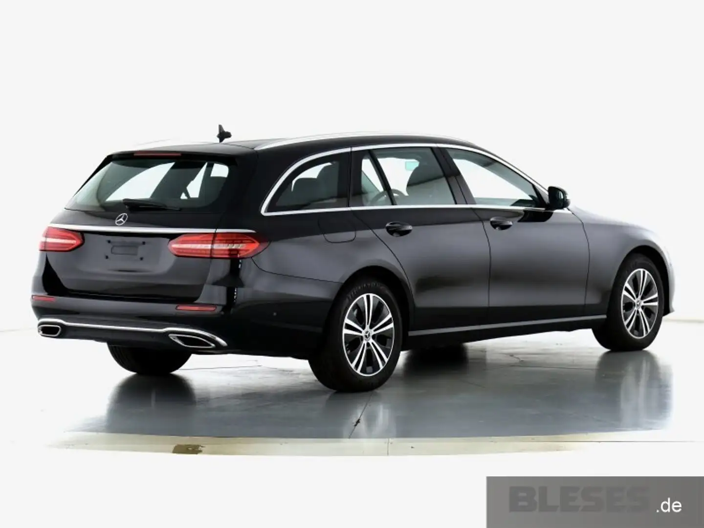 Mercedes-Benz E 220 E 220 d T AVANTGARDE+MBUX Prem+LED+Kamera+Totwinke Nero - 2