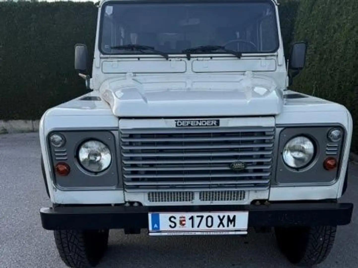 Land Rover Defender Defender 130 Pickup Weiß - 1