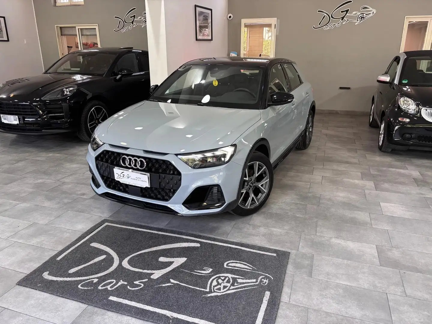 Audi A1 CITYCARVER 30TFSI S-TRONIC LED-CARPLAY Gris - 2