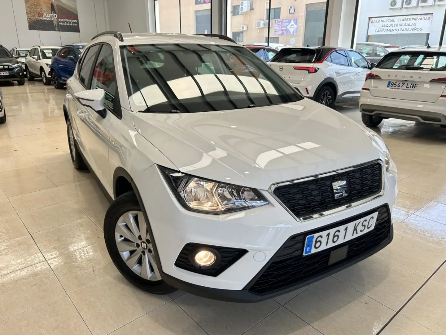 SEAT Arona 1.0 TSI Ecomotive S&S Style 95 Blanc - 2