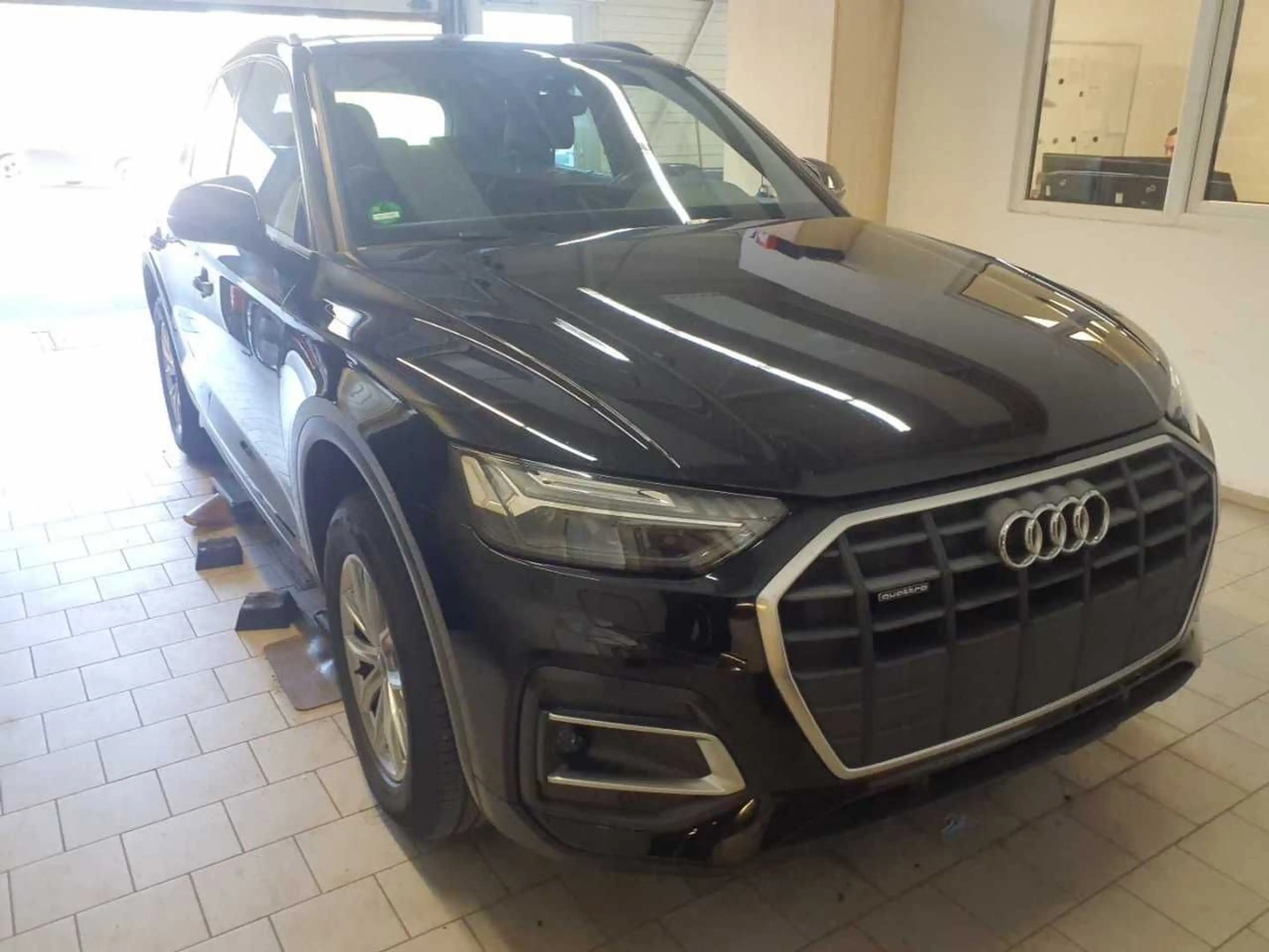 Audi Q5 40TDI 204PS S-TRONIC ACC.AHK.KAMERA.NAVI+VC.LED.SH — photo 2