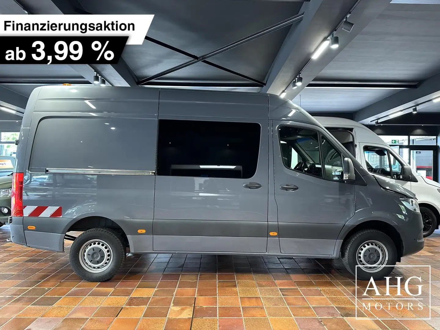Mercedes-Benz Sprinter 319 V6 MIXTO L2H2 5SITZE AHK-3,5T STHZG 360°KAM LE Gris - 1