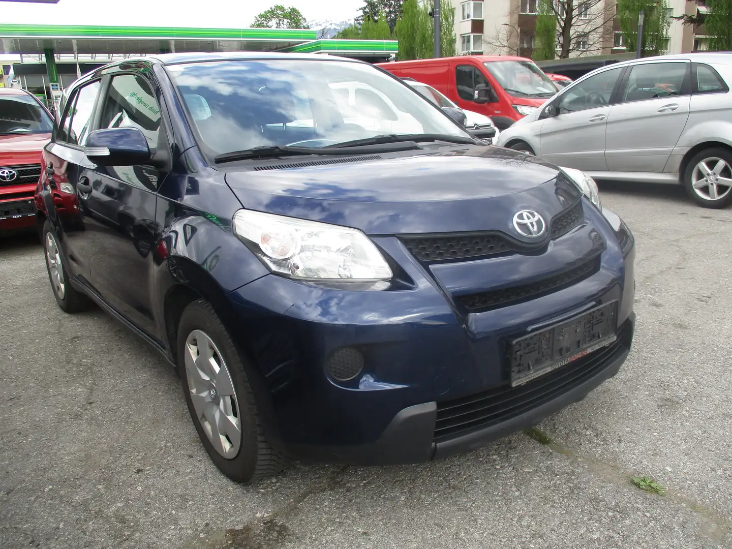 Toyota Urban Cruiser Basis Albastru - 1