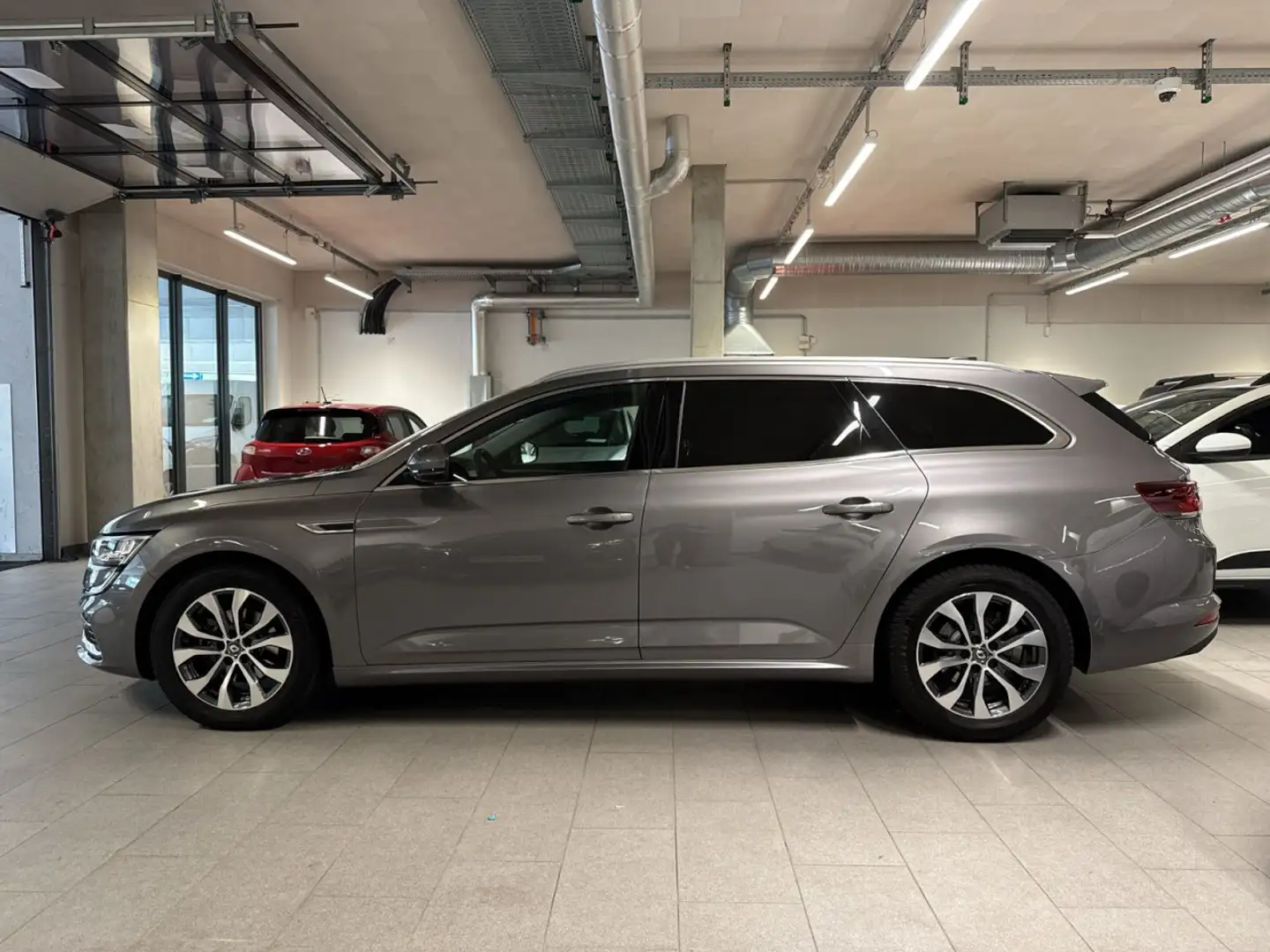 Renault Talisman Grandtour Intens Klima Navi Einparkhilfe Grau - 2