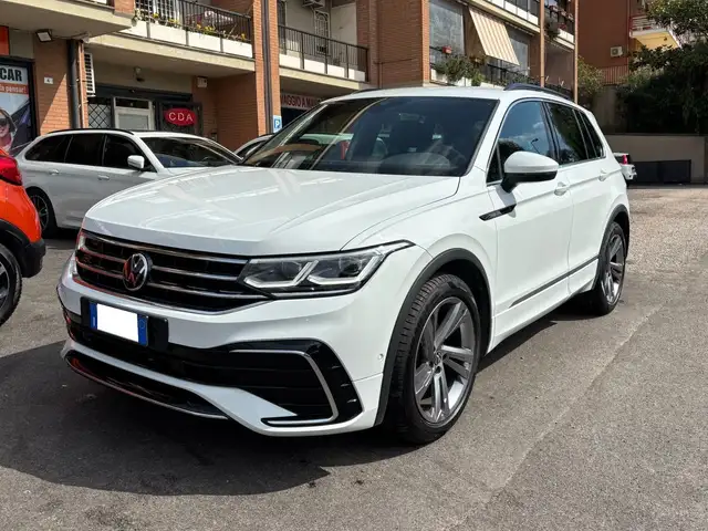 Volkswagen Tiguan Tiguan II 2021 2.0 tdi R-Line 150cv dsg