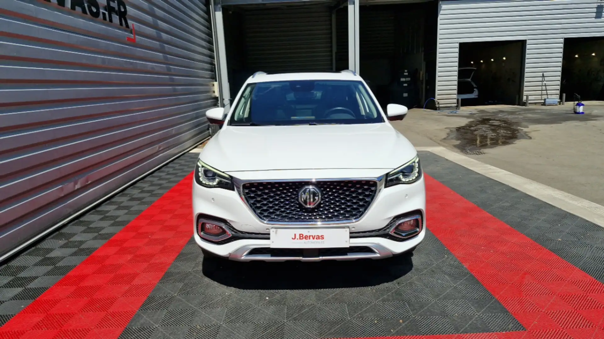 MG EHS 1.5T GDI PHEV Luxury Auto Blanc - 2