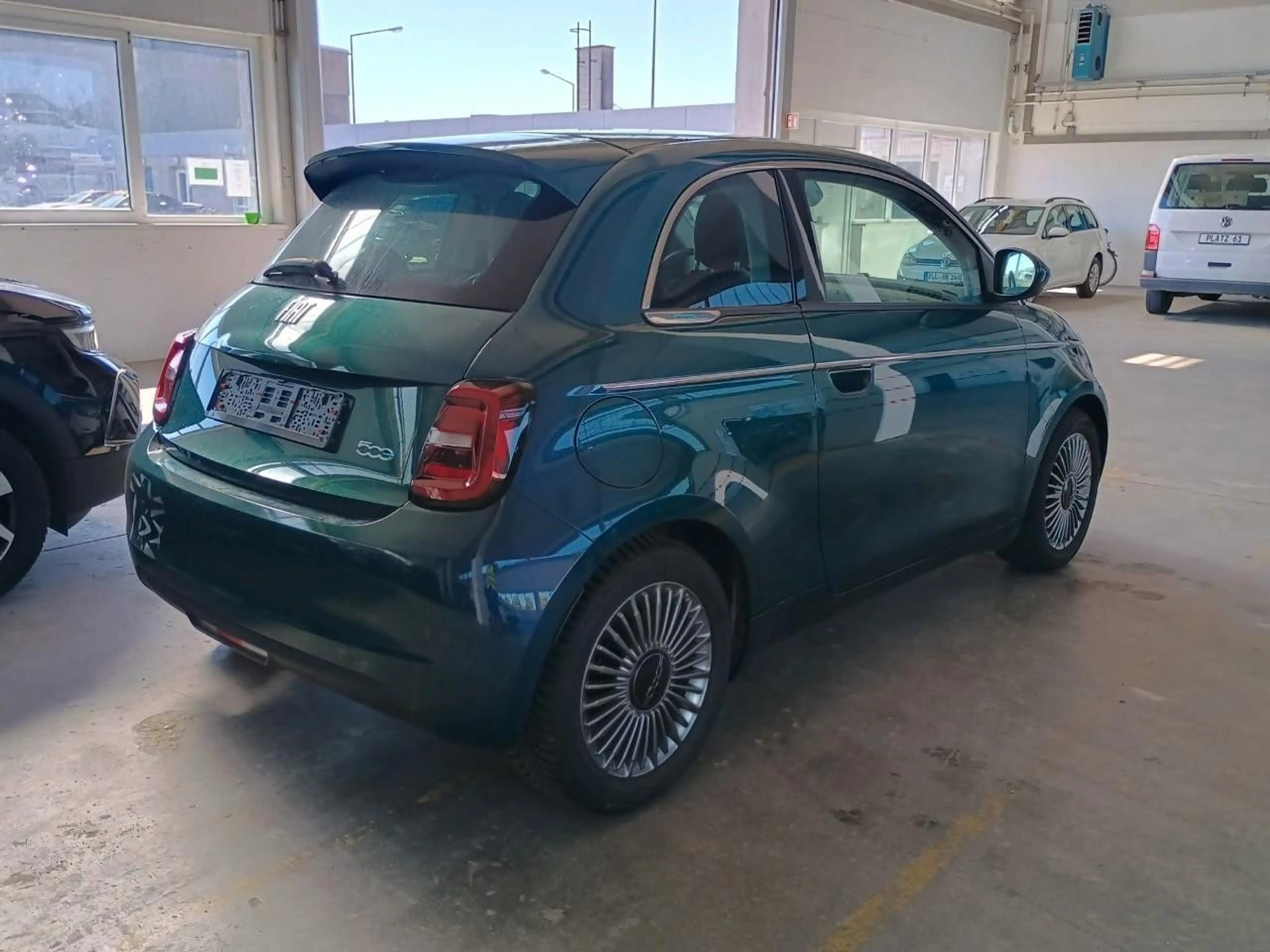 Fiat 500e 500 e Basis — photo 3