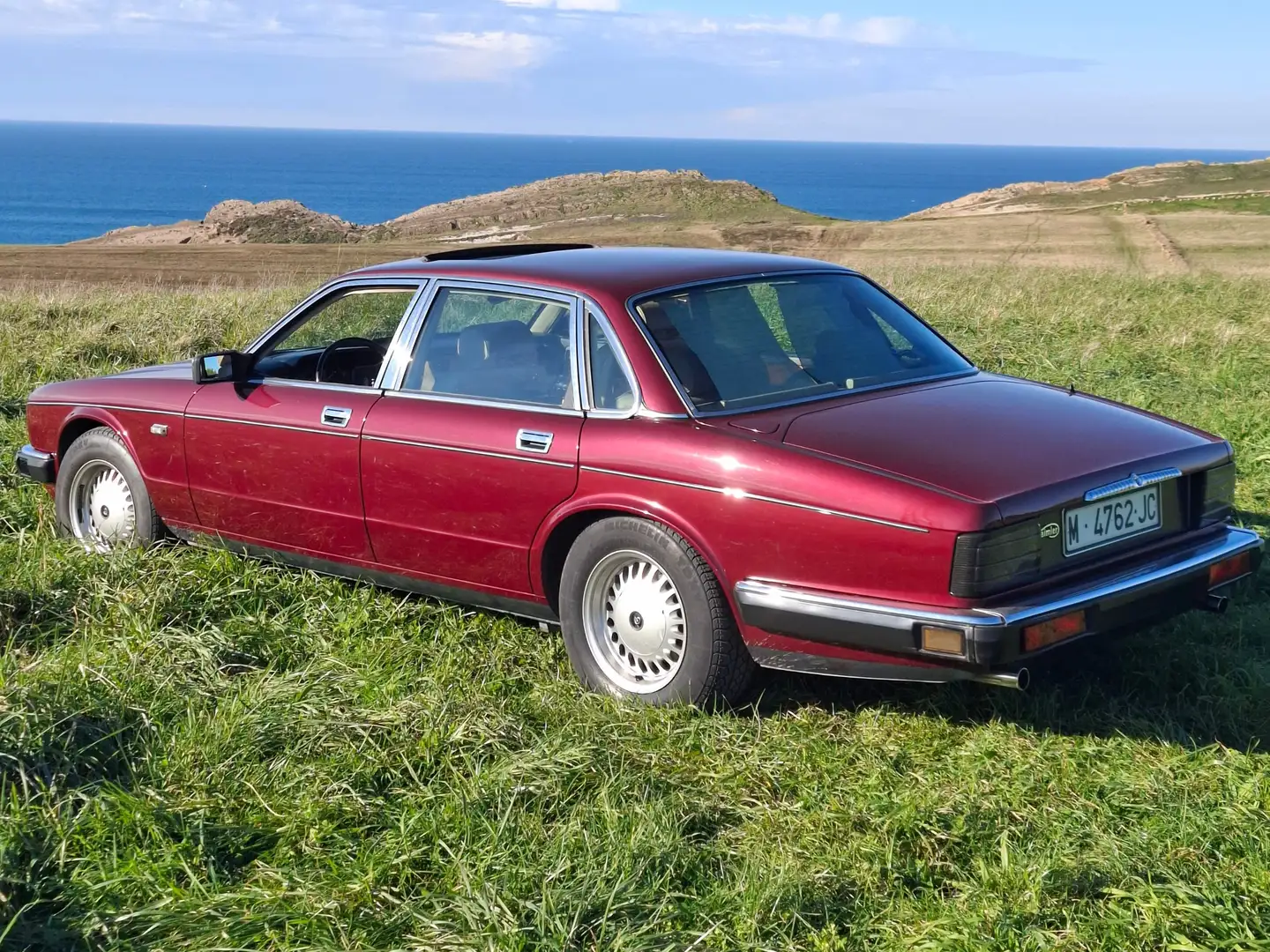 Jaguar XJ6 XJ6 3.6 Sovereign Sovereign Mauve - 1