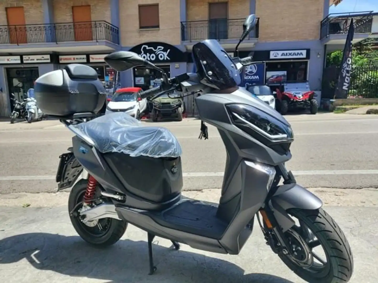 Lifan E4 4750W Doppia Batteria Grigio - 1