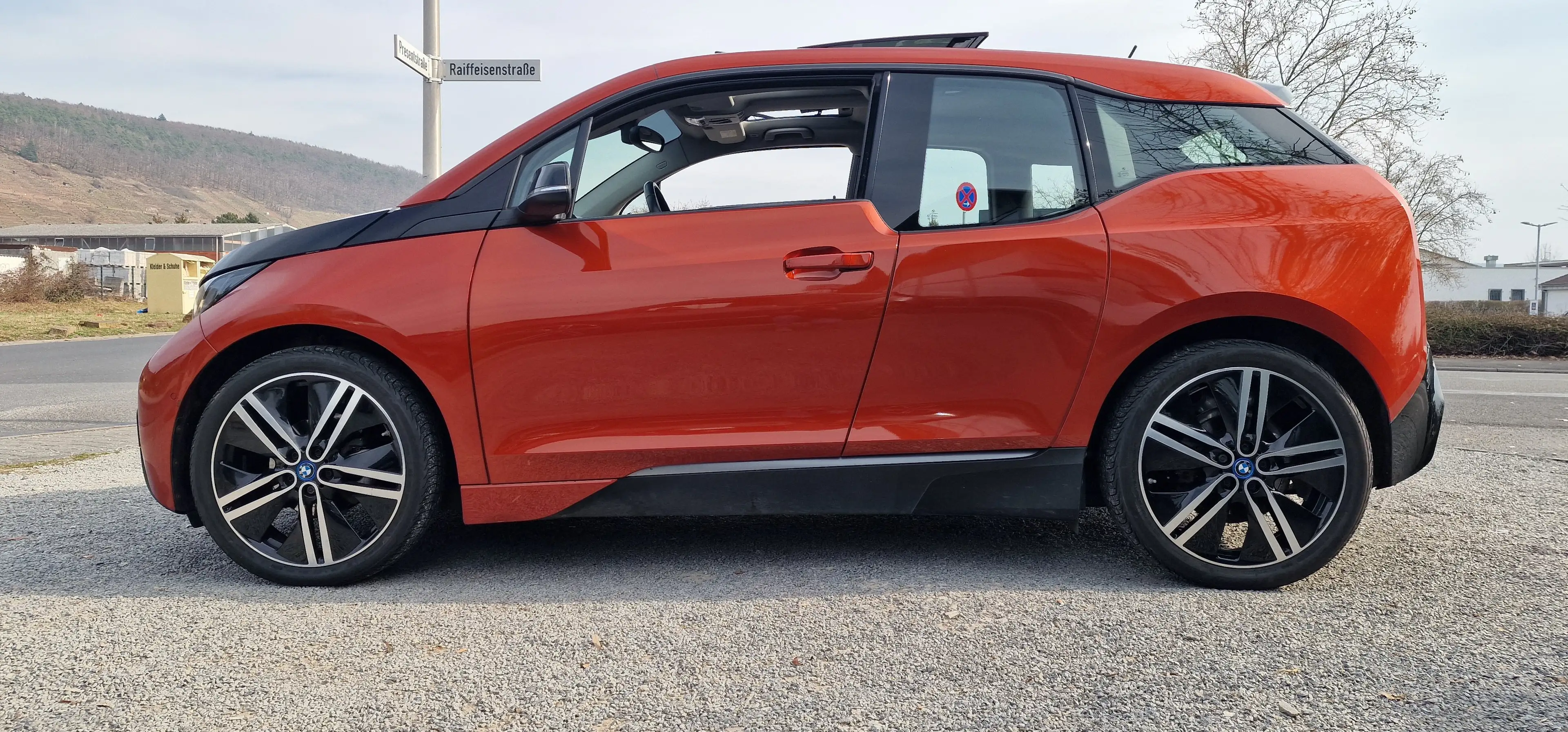 BMW i3 i3 REX NAVI Prof GSSD H&K VOLL-LEDER STAUASS.