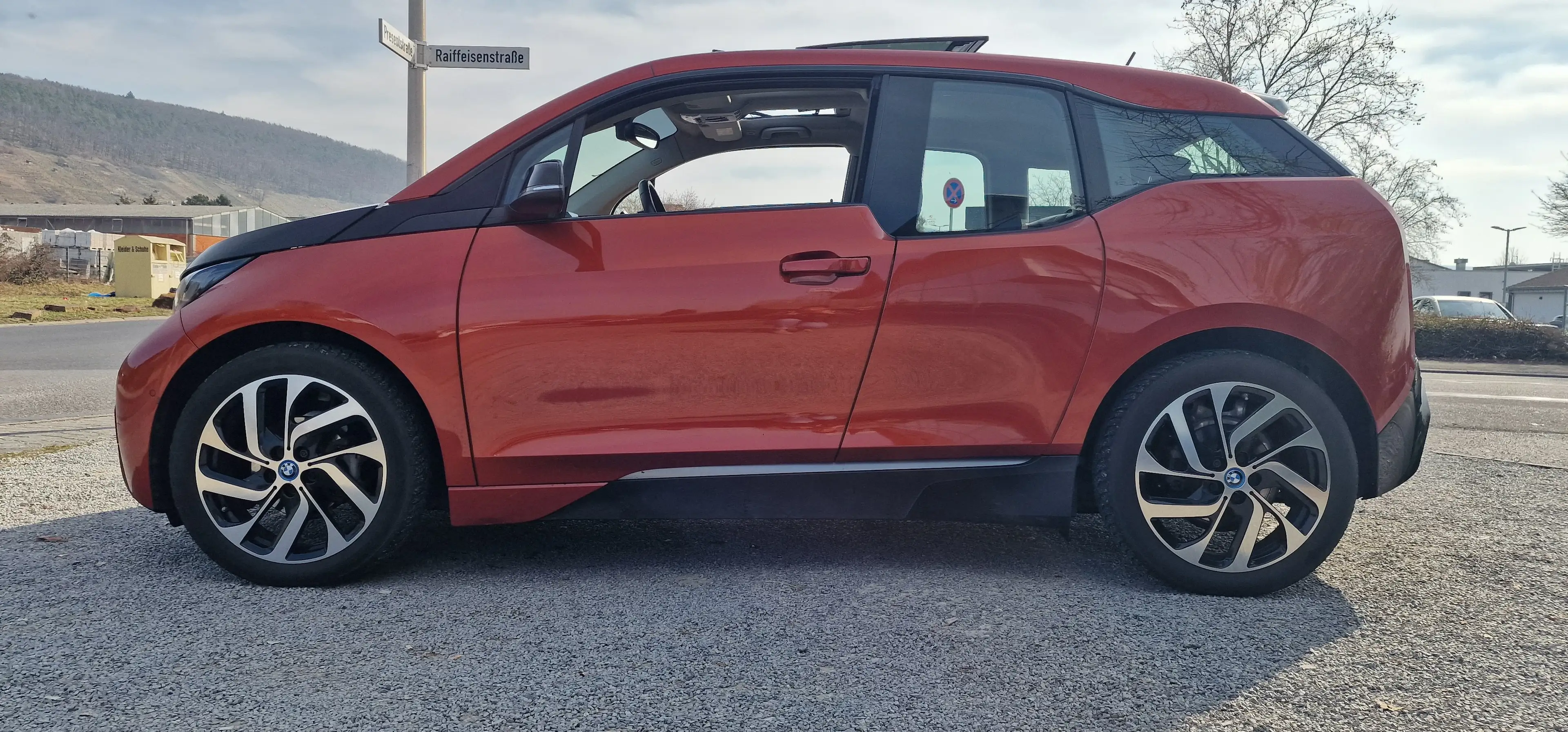 BMW i3 i3 REX NAVI Prof GSSD H&K VOLL-LEDER STAUASS. — photo 2