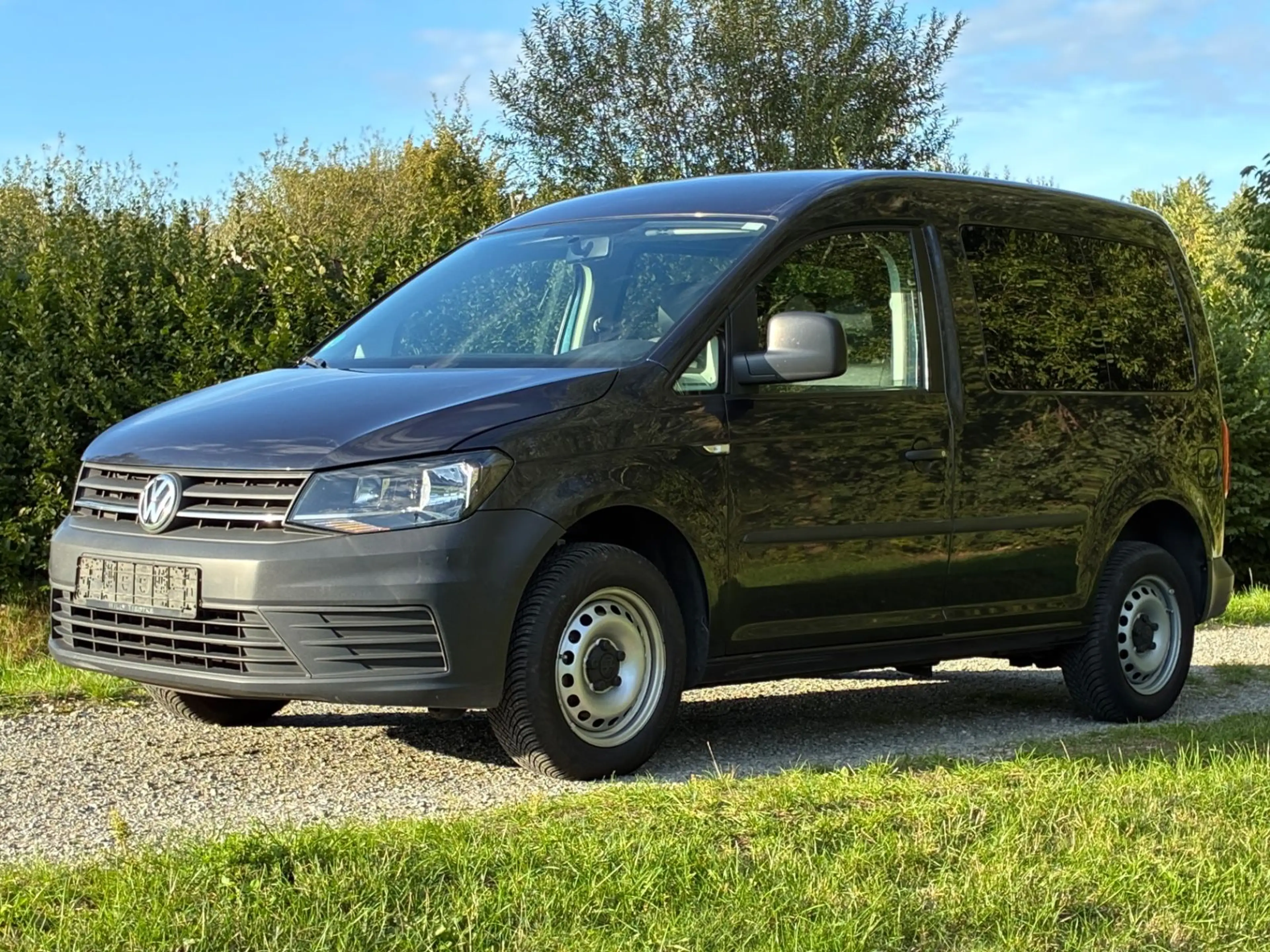 Volkswagen Caddy 2.0 TDI Automatik Tüv=Neu! 1.Hand 5-Sitzer — photo 3