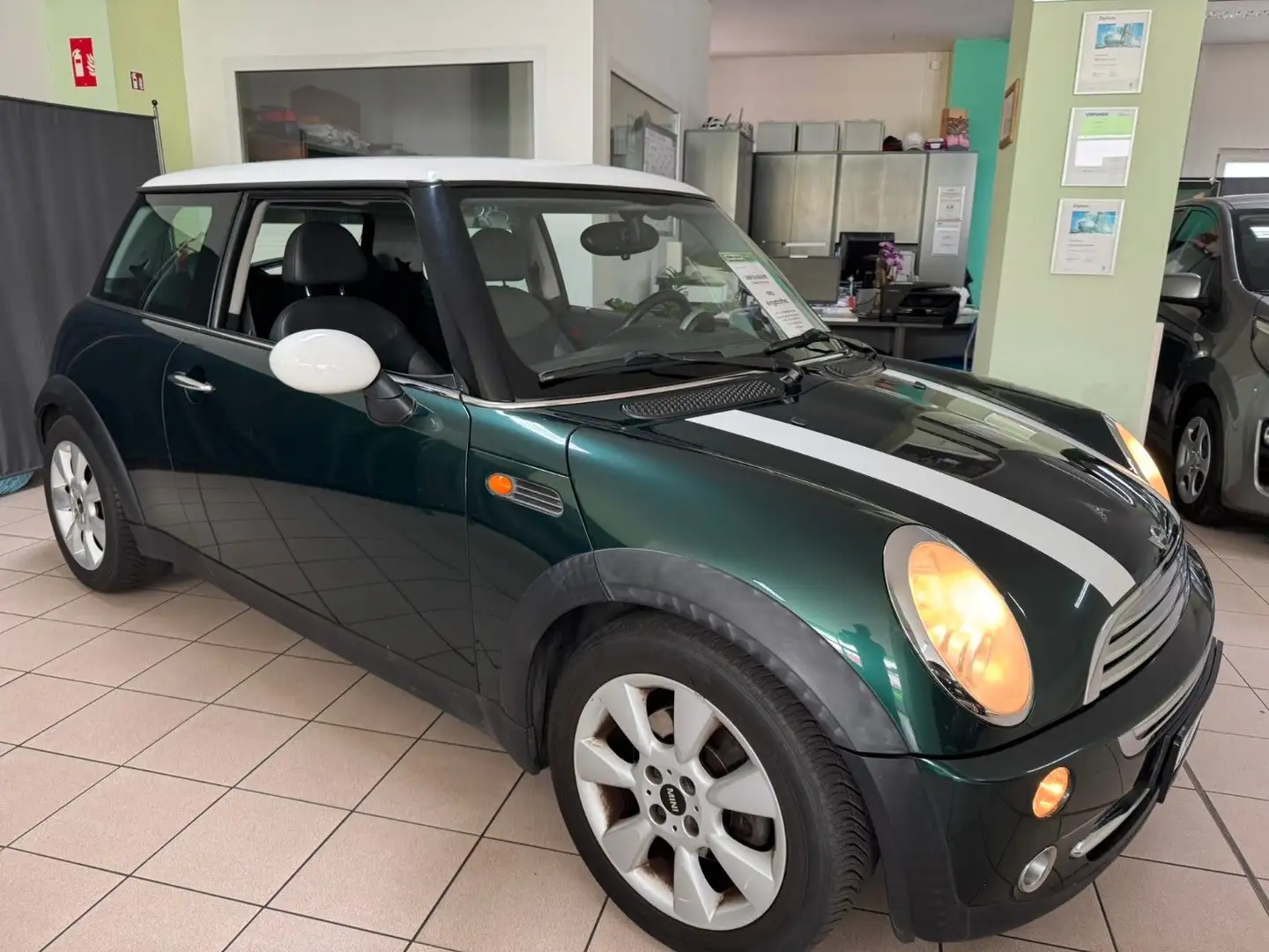 MINI Cooper Mini Cooper Grün - 1