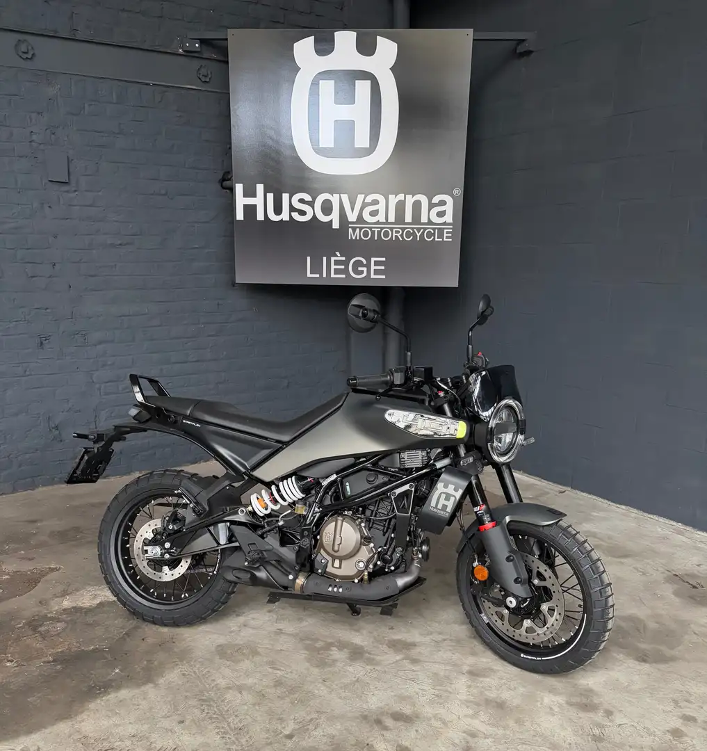 Husqvarna Svartpilen 401 - Permis A2 ✅ Grijs - 1