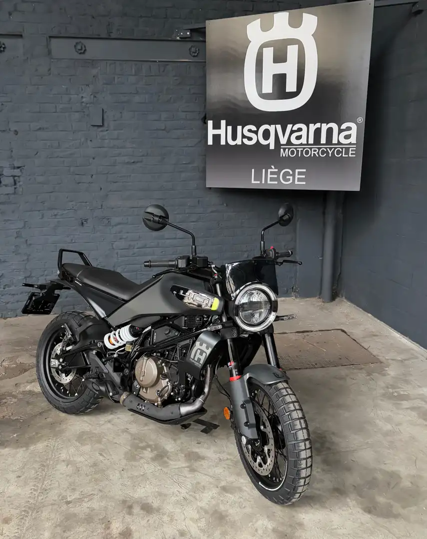 Husqvarna Svartpilen 401 - Permis A2 ✅ Grijs - 2