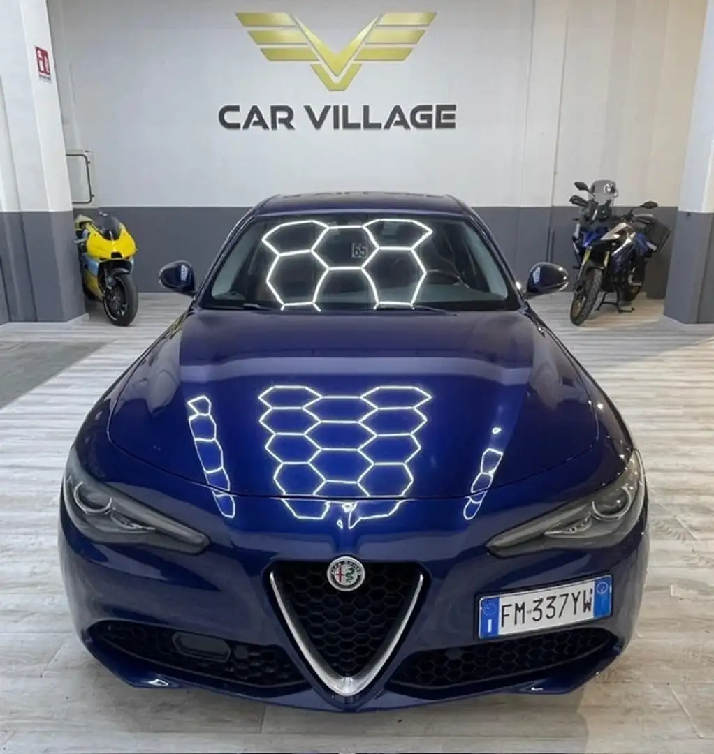 Alfa Romeo Giulia Giulia 2.2 Turbodiesel 180 CV AT8 Business Sport L Bleu - 1