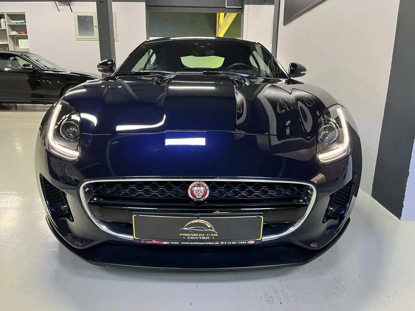 Jaguar F-Type F-Type Coupé 2L Essence 300 ch BVA8 Blau - 2