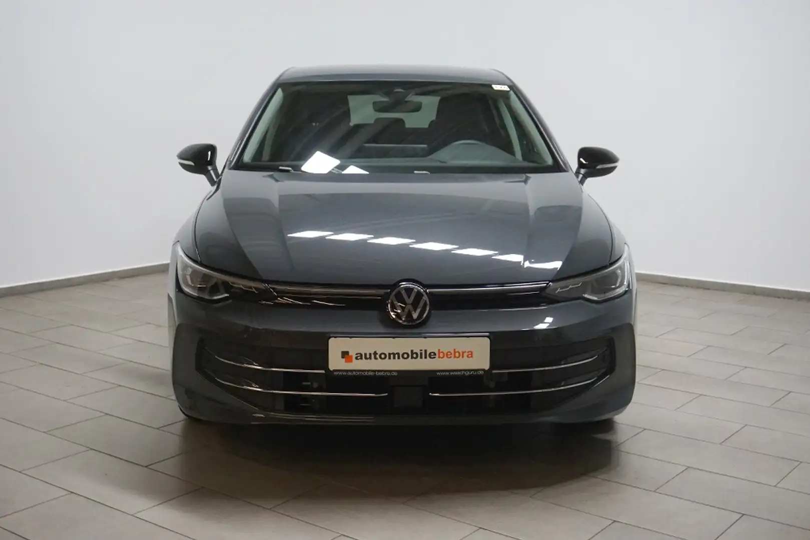 Volkswagen Golf 8 2.0TDI DSG Goal Virtual AHK Navi Grau - 2