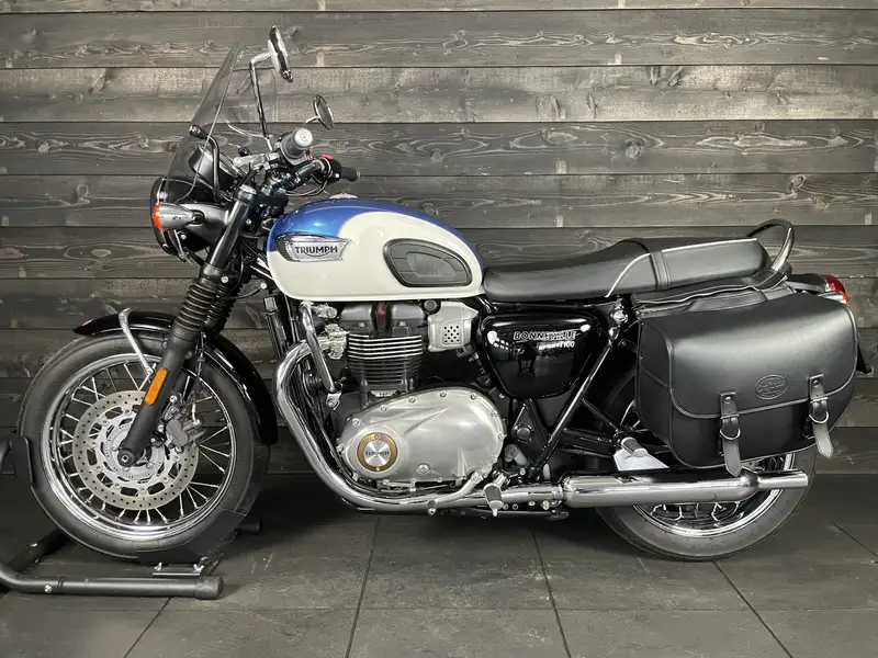 Triumph Bonneville T100 - foto 8