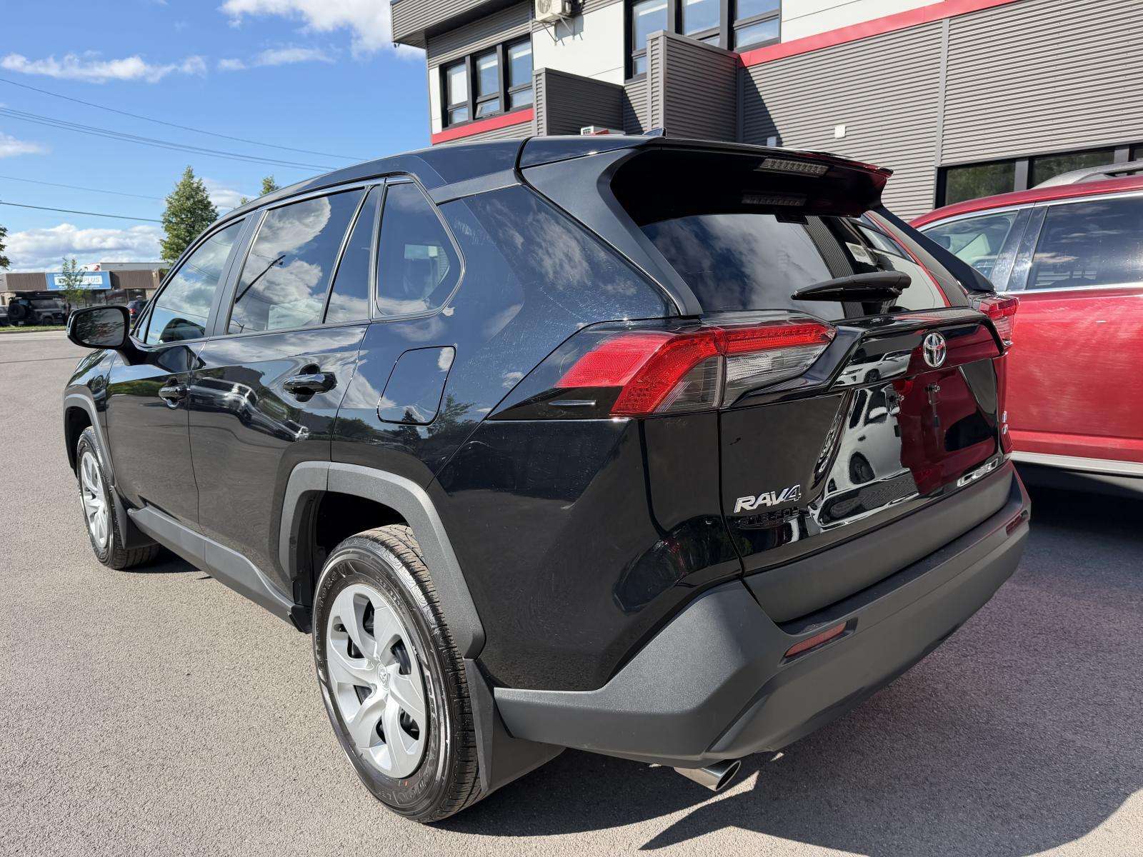 2022 Toyota RAV4 Rav4 LE AWD | SIÈGES CHAUFFANTS | APPLE CARPLAY / — снимка 1