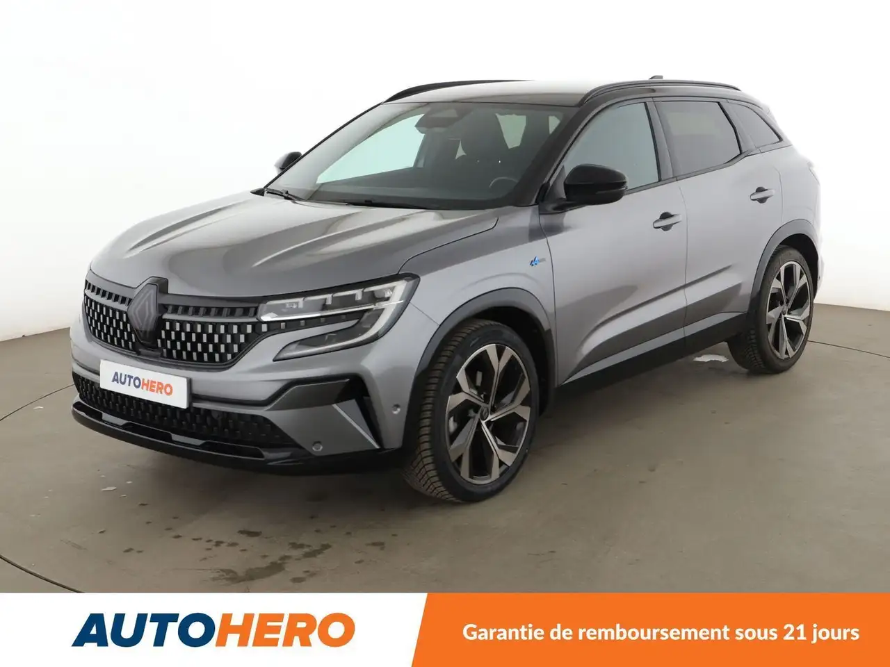 Renault Austral 1.2 Hybrid E-Tech Techno Esprit Alpine — photo 1 of 40