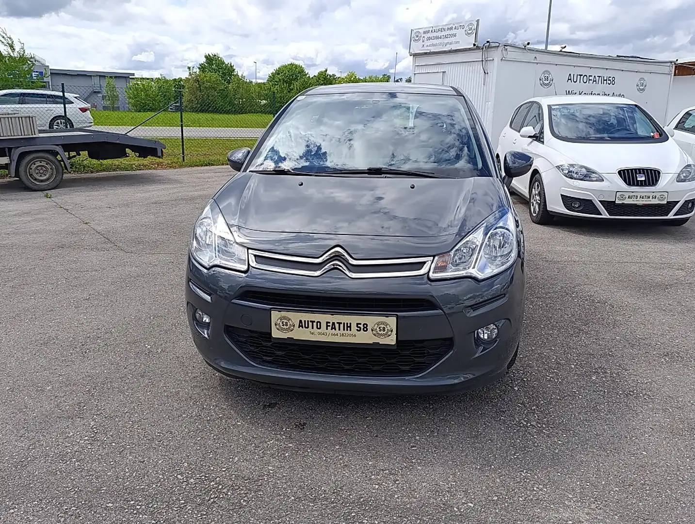Citroen C3 PureTech 82 5-Gang-Manuell Feel Grau - 1