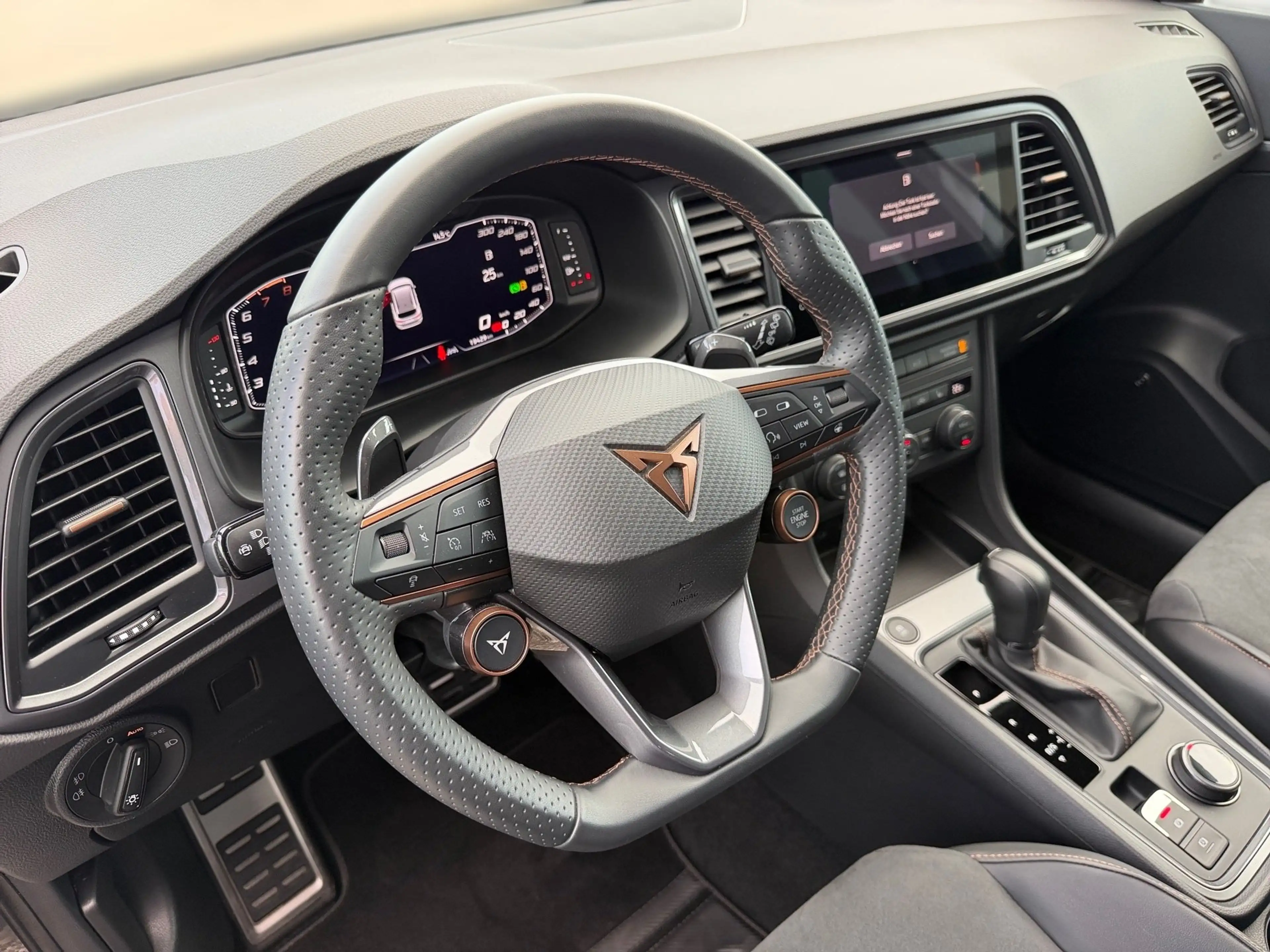 SEAT Ateca 1.5 TSI DSG+ACC+AUT+LED+Navi+Virtual+360 — photo 9