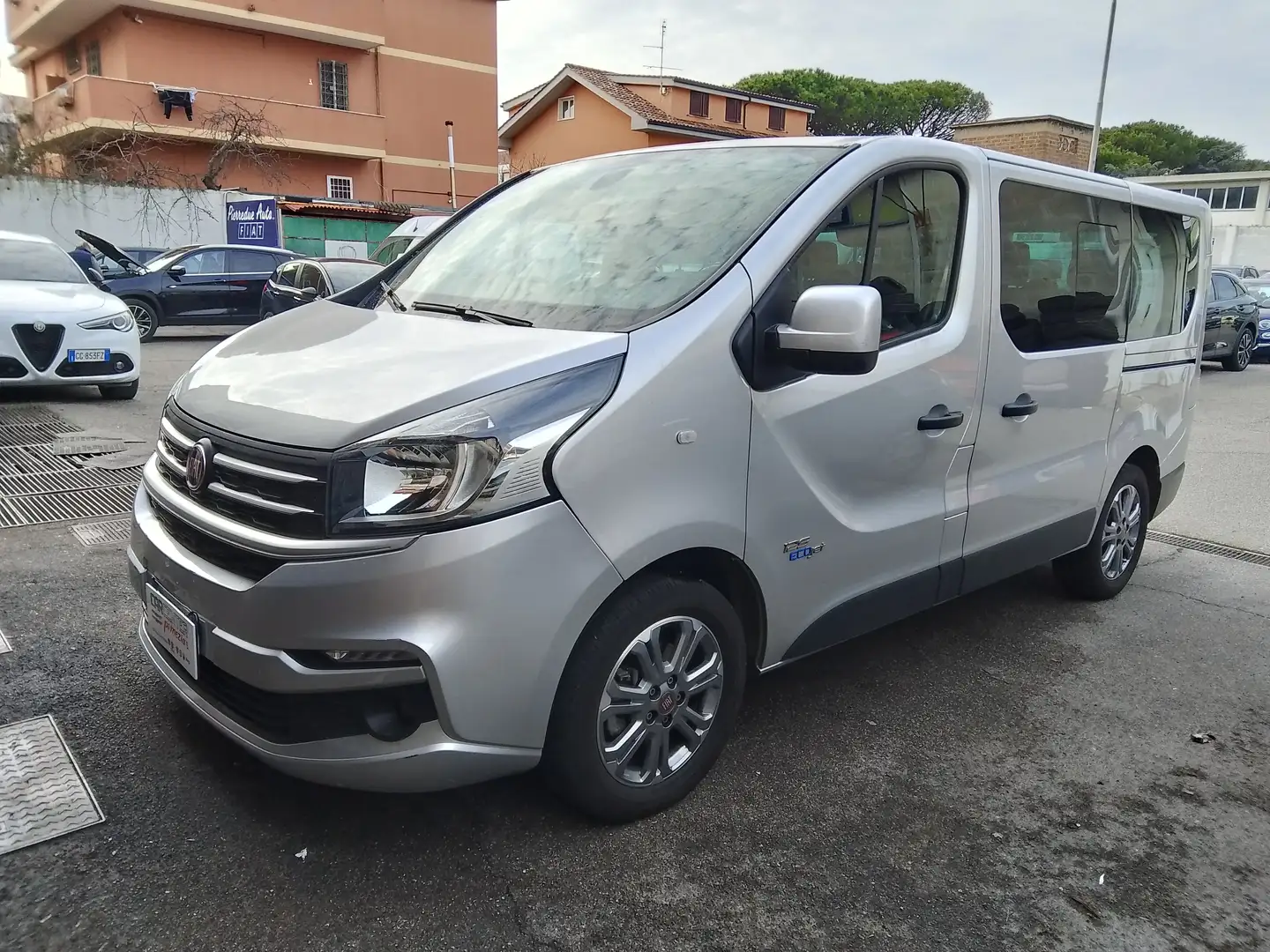Fiat Talento 1.6 TD E6 COMBI Panorama 125 CV Grigio - 1
