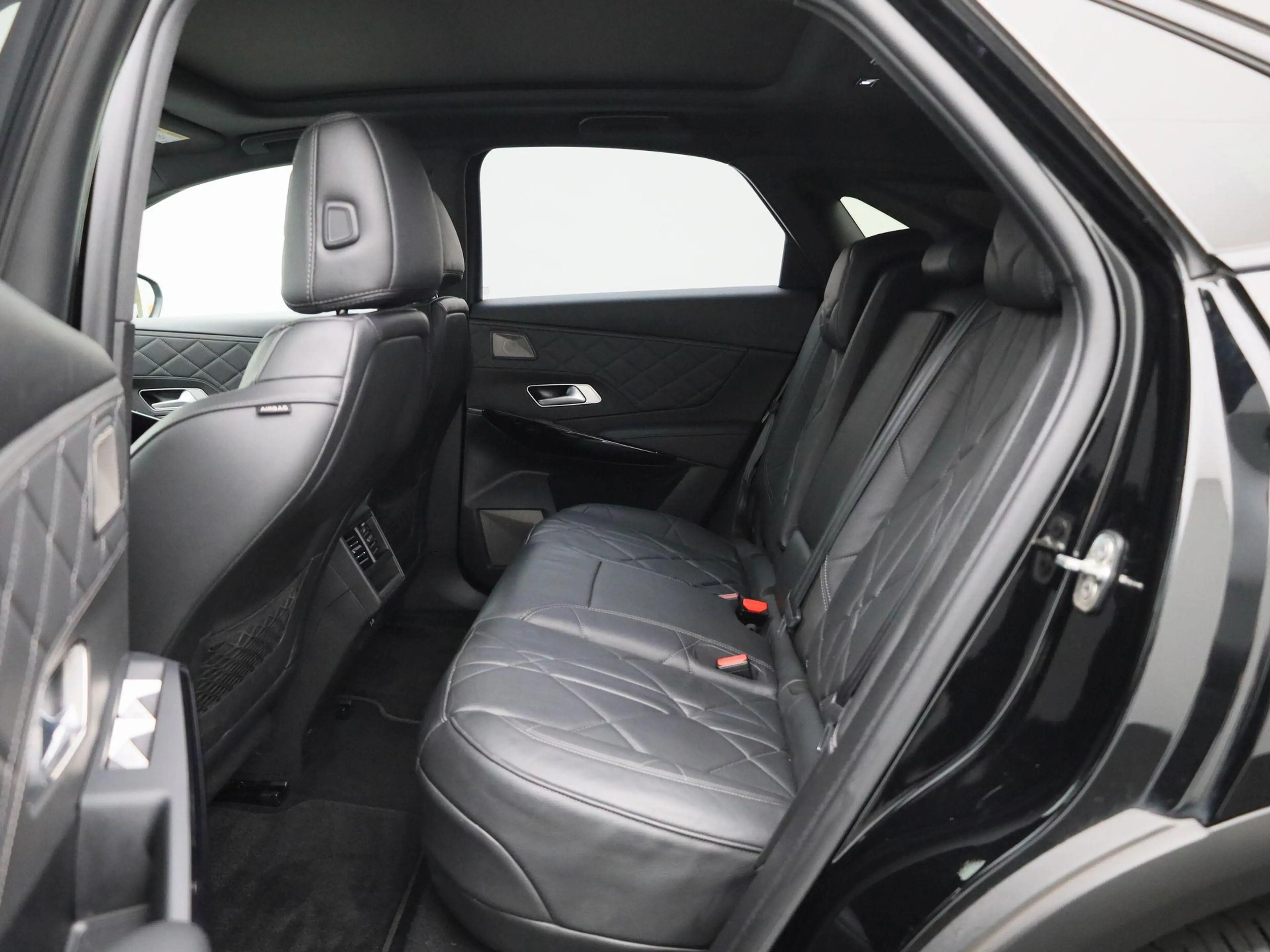 DS Automobiles DS 7 Crossback E-Tense Ligne Noire — photo 12